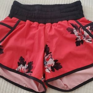Lululemon running short size 4